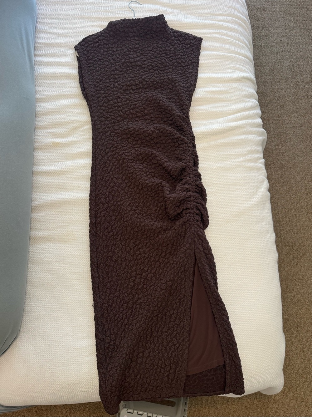 Maya Ruched Textured Dress - Picture 4 of 4
